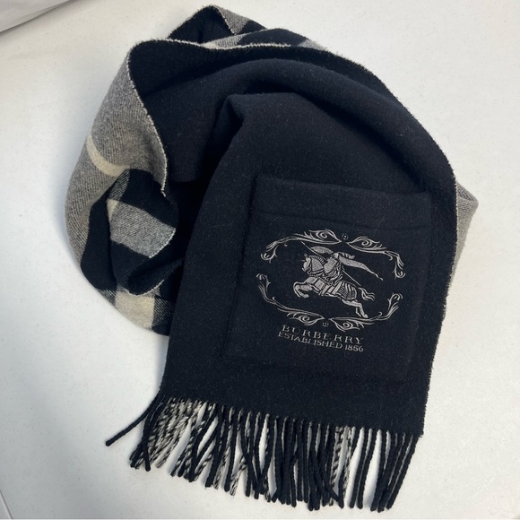 Burberry Wool Cashmere Reversible Scarf Pockets Embroidered Logo Unisex Womens - Picture 1 of 9
